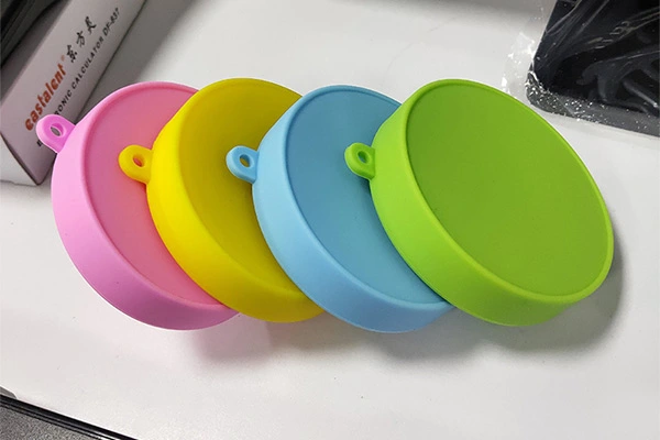 シリコン調理器具が家庭のキッチンで人気を集める